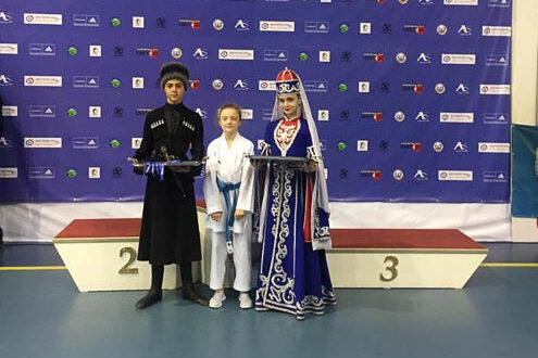 Первенство России по каратэ среди юношей и девушек 12-13 лет и Всероссийские соревнования по каратэ среди юношей и девушек 10-11 лет